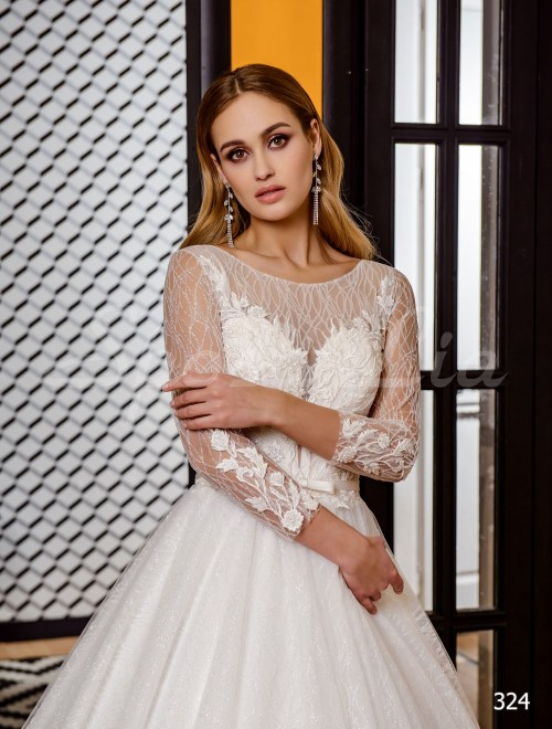 https://www.sposa-lia.com/images/stories/virtuemart/product/324       (2).jpg